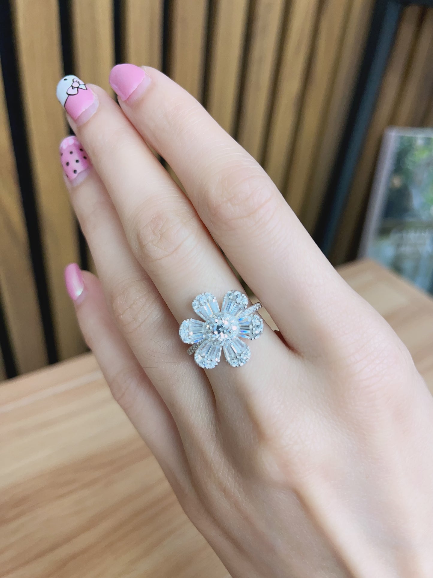 Sterling Silver with Simulated Diamond Cubic Zirconia Flower Shaped Rings for Women - LAX Jewelry