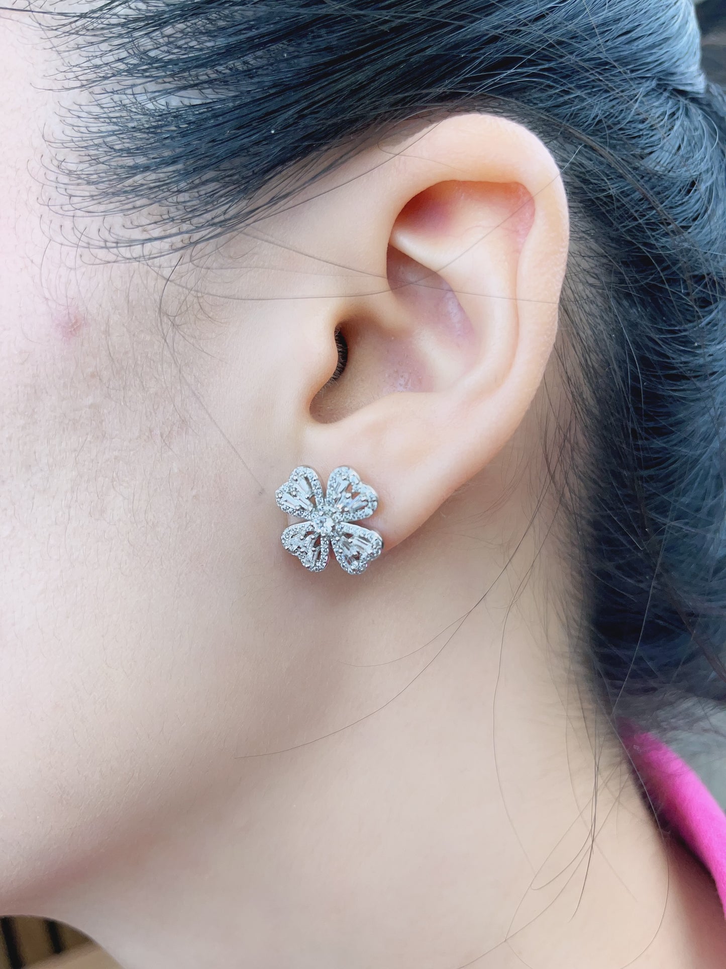 Sterling Silver with Simulated Diamond CZ 6 Flower Petals and 1 Flower Core Earrings for Women - LAX Jewelry