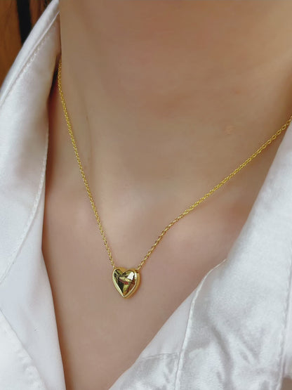 Colgante de plata de ley 925 con forma de corazón chapado en oro de 14 quilates o chapado en rodio para mujer