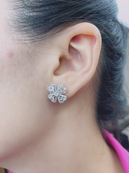 Sterling Silver with Simulated Diamond CZ 6 Flower Petals and 1 Flower Core Earrings for Women