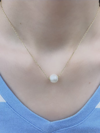 Silver Shell Pearl Pendant Necklaces for Women